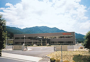 The ISO 14001-certified Nakatsugawa Plant (Nakatsugawa City, Gifu Prefecture)